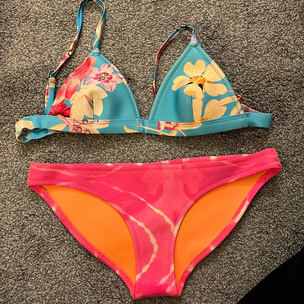 *Worn Once* Triangl bikini